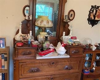 Impressive Victorian dresser and mirror