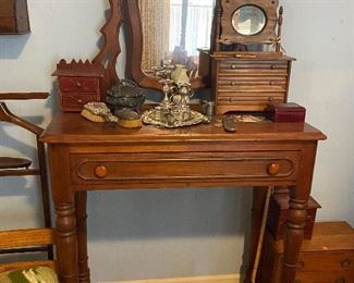 dressing table with mirror. other miniature furniture on top