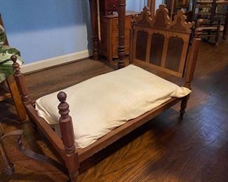 doll bed