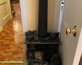 Quick Meal salesman sample cast iron stove