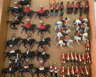 Collection of mostly Britains Ltd toy soldiers. This photo and the following 6 photos will be sold as a lot, over 200 pieces. The wheeled toys in following photos sold separately.