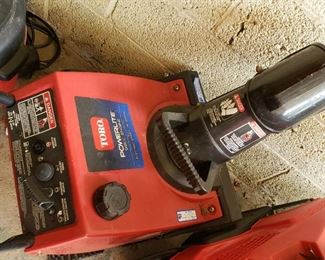 Toro Snowblower -- Powelite 98cc engine