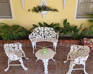 Cast iron 4 piece patio set