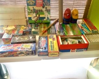 Collectible baseball cards