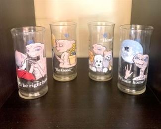 Collectible ET drinking glasses