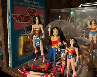 DC Comics Vintage Wonder Woman action figures