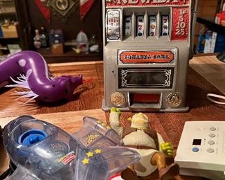 Vintage Nevada Buckaroo Bank Cast Metal Slot Machine Piggy Bank