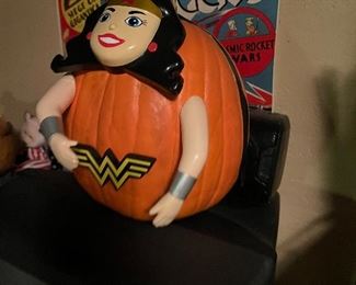 Wonder Woman pumpkin carving kit