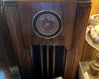 Antique radio