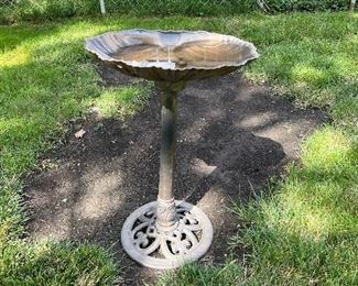 metal birdbath