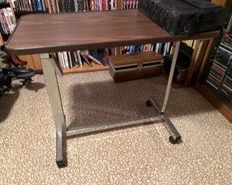table on wheels