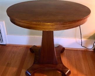 Oval Empire table (30”L x 22”D x 28” tall)