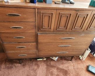 By Broyhill Vintage Mid-Century Modern Highboy Dresser