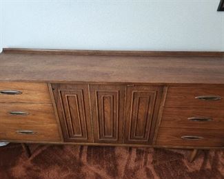 Wonderful Vintage Mid-Century Modern Credenza Cabinet-by Broyhill