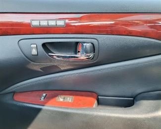 2010 Lexus AWD LS 460