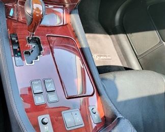 2010 Lexus AWD LS 460