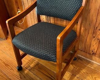 4 upholstered Victory armchairs on casters