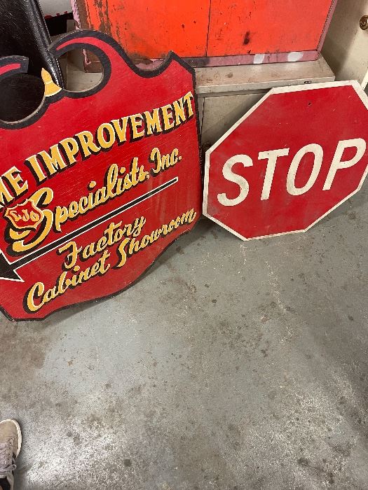 Vintage signs / hand painted 