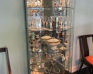 BERNHARDT Lighted Curio Display Cabinet