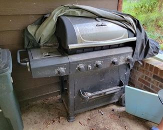Nice propane grill