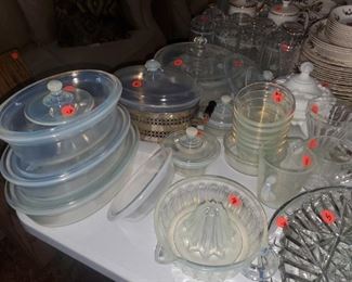 Collection on vingtage Fry Glass