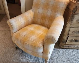 36" high x 32" wide x 30" deep