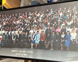 1986 Robert E. Lee High School  senior class picture 