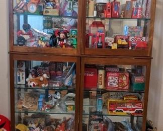 Extra Large Curio Cabinet 