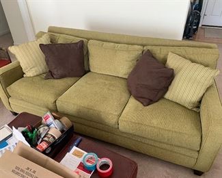 Thomasville Sofa (green) - in great condition ! $ 380.00 - matching loveseat ($ 320.00) also available.