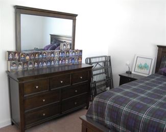 Fontannini from Hallmark, discontinued