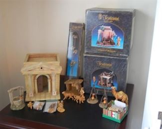 Fontannini from Hallmark, discontinued