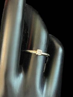 18k Gold and .5ct Diamond Ring