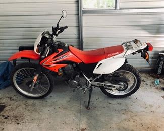 Honda motorcycle dirt bike