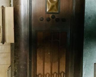 Project piece. Antique radio cabinet. Needs some TLC