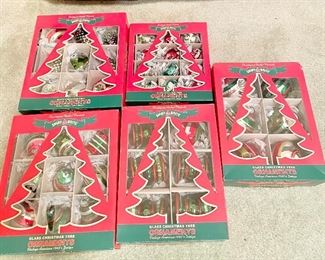 Shiney Brite Boxed Ornaments