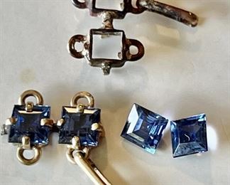 (4) Square Blue Sapphire Gemstones With Gold Settings