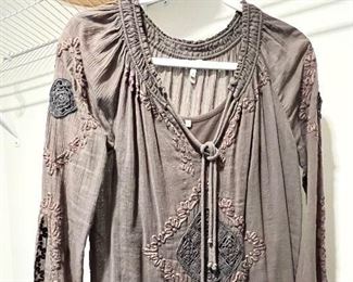 Joie ladies shirt - XS- there is more clothes than what is shown in these pictures