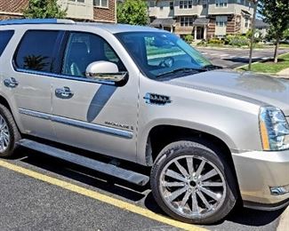 2008 Cadillac Escalade Carryall - 152,919 miles - Very Clean — Bidding will start at $7500. Bidding ends Sunday August 14 at 4 PM - must be paid by cashiers check or cash