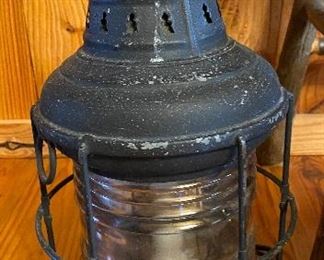 Old Lantern (Electrified)