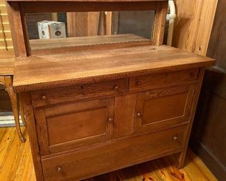 Old Oak Server with Mirror