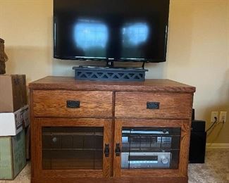 TV stand and TV