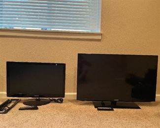 2 TVs and Wall Mount for smaller TV