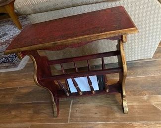 Magazine table