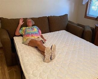 View of a Twisted Sister on the sleeper