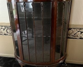 Crystal curved front Curio $400