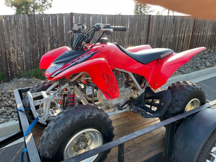 2008 Honda TRX 250EX running perfect!!! No paperwork. Extra Paddle Sand Tires included. $2000