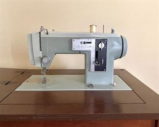 Kenmore Zig Zag Sewing Machine