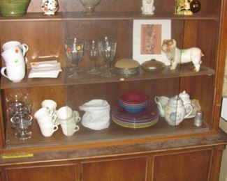 MCM< China Cabinet 