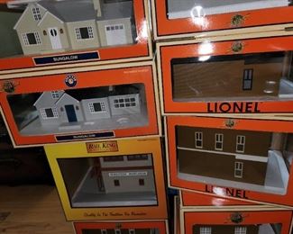 Lionel buildings, never out of boxes