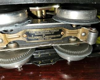 metal Lionel set, metal Lionel set, pre war O gauge 252 engine and 529, 530 pullman and observation